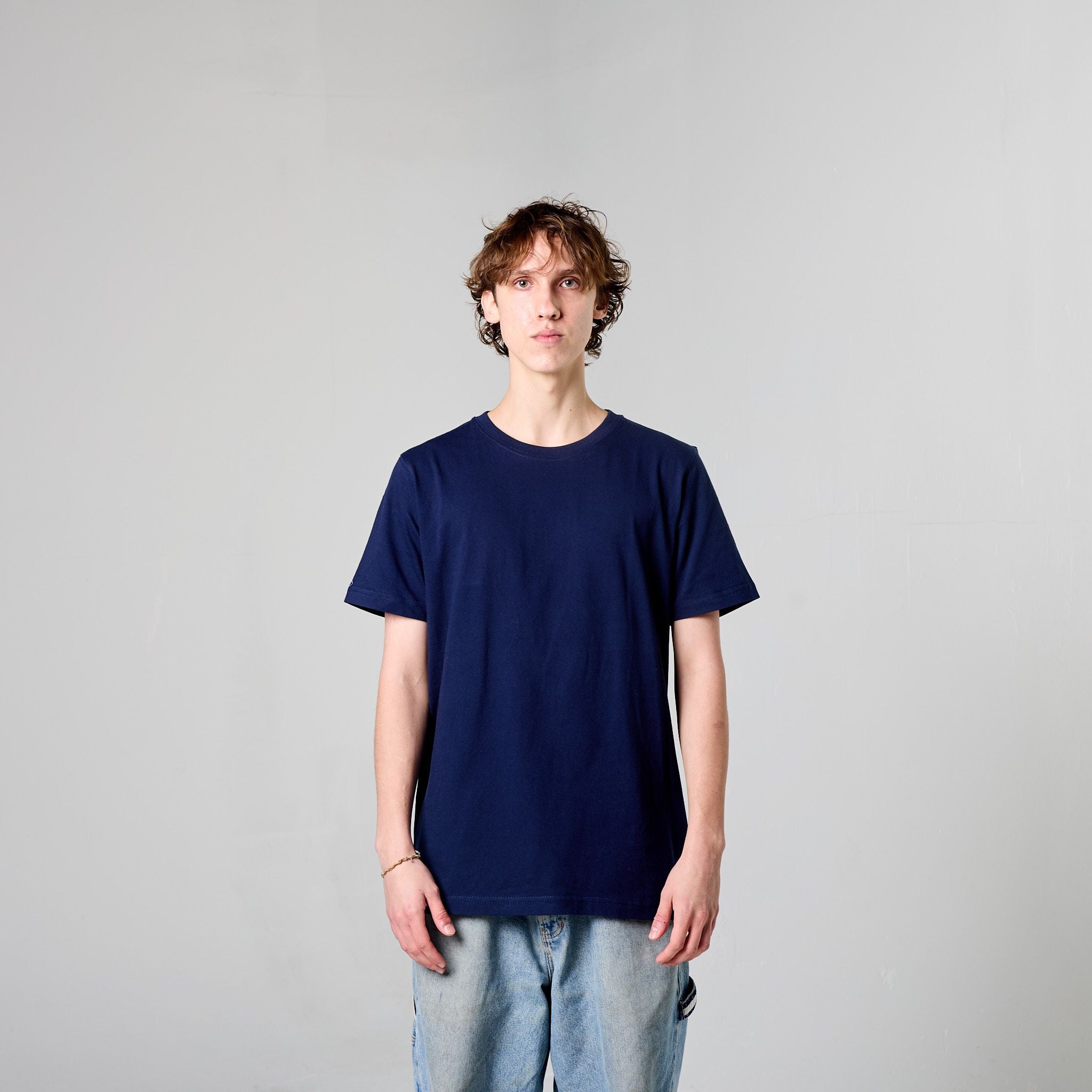 C1001-Unisex Classic Short Sleeve Crewneck Tee